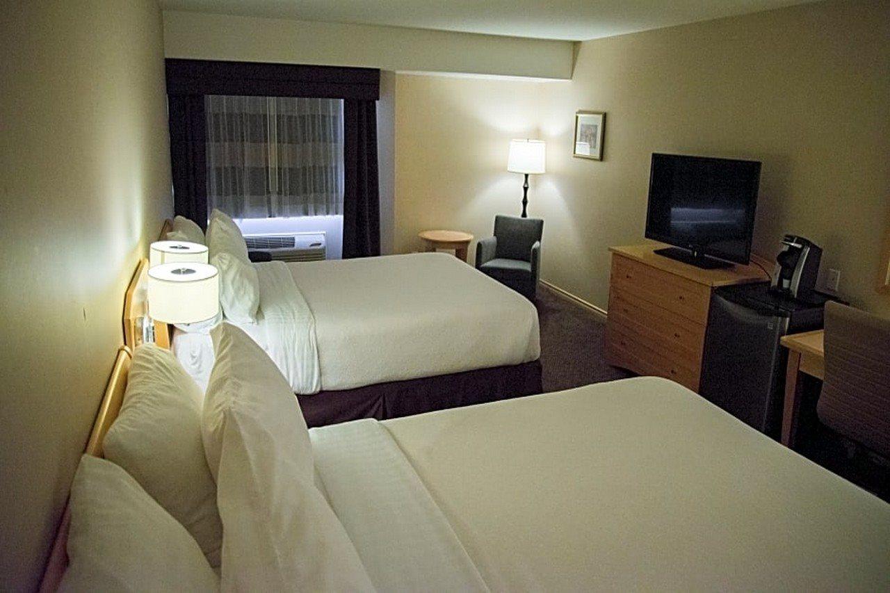 Doubletree By Hilton West Kelowna Esterno foto