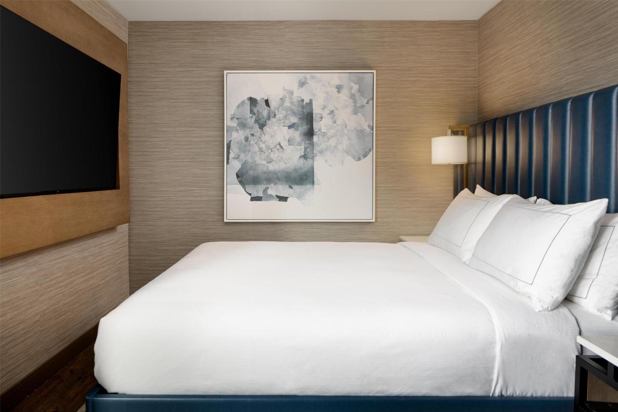 Doubletree By Hilton West Kelowna Esterno foto