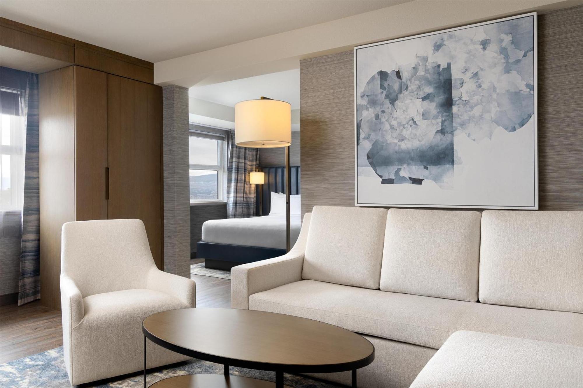 Doubletree By Hilton West Kelowna Esterno foto